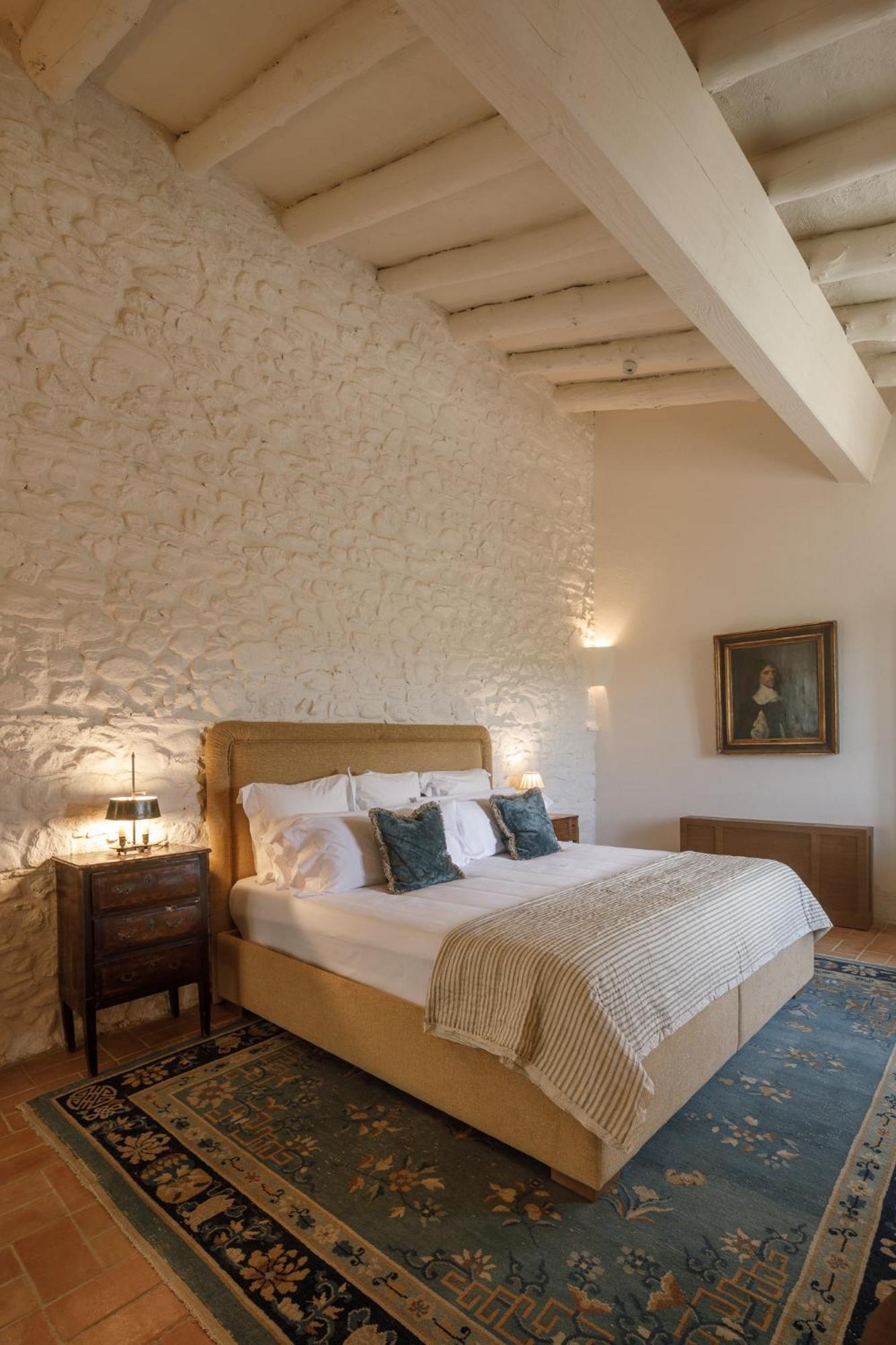 Castillo De Vallgornera