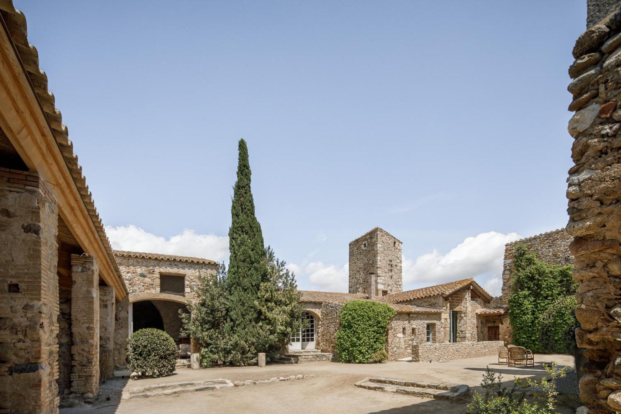 Hotel Castillo De Vallgornera Peralada (Perelada)