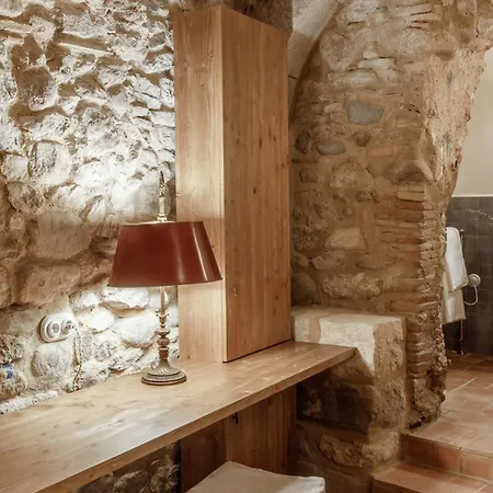 Hotel Castell De Vallgornera Peralada Exterior photo