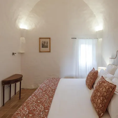Hotel Castell De Vallgornera Peralada Exterior photo