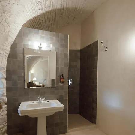 Hotel Castell De Vallgornera Peralada Exterior photo