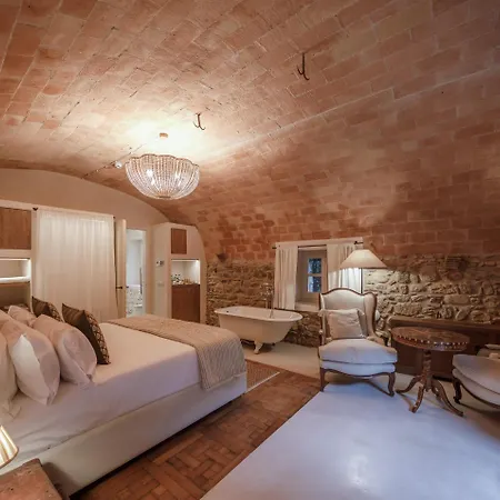 Hotel Castell De Vallgornera Peralada Exterior photo