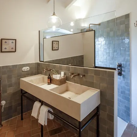 Hotel Castell De Vallgornera Peralada Exterior photo