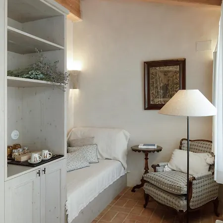 Hotel Castell De Vallgornera Peralada Exterior photo