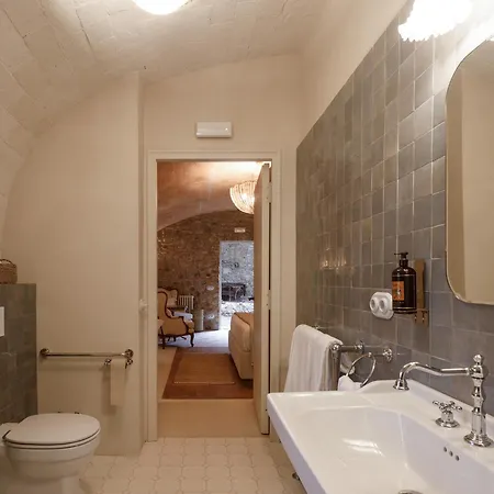 Hotel Castell De Vallgornera Peralada Exterior photo