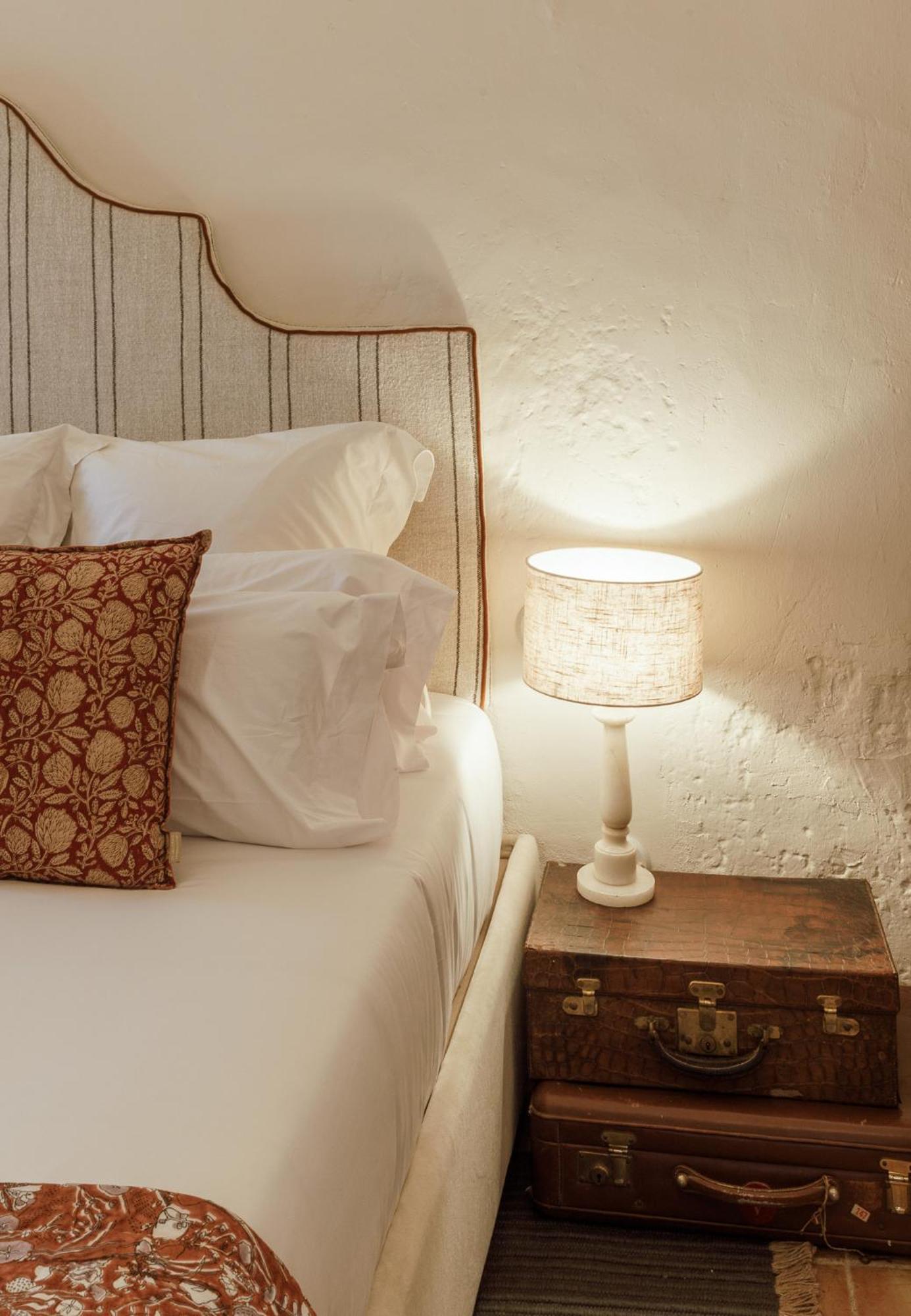 Castell De Vallgornera Hotel Peralada