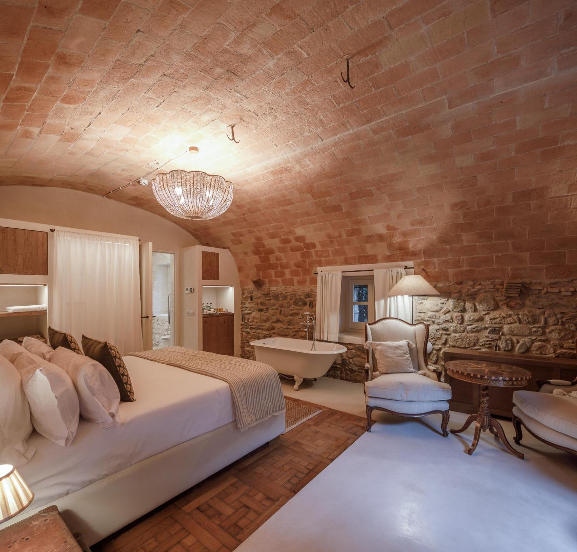 Castell De Vallgornera Hotel